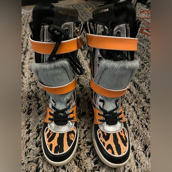 Dolce Gabbana Boots - Picture 1 of 4